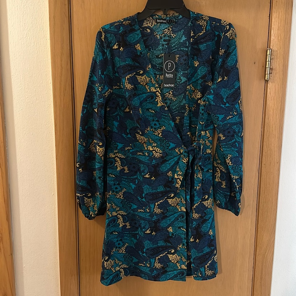 Boohoo Women’s Paisley Print Woven Wrap Dress Silky New Teal Gold 10 Petite